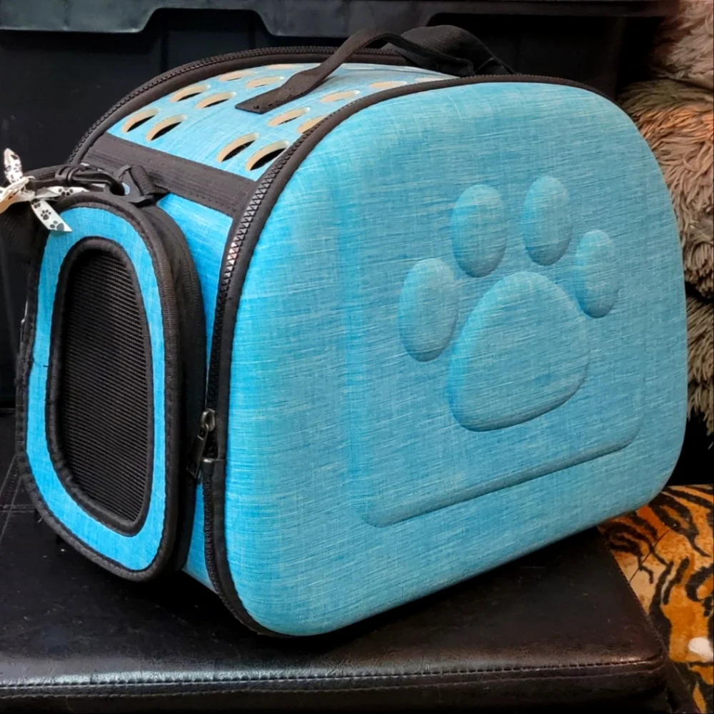 Blue Pet Carrier with Paw Design Dog or Cat. Sz large new!